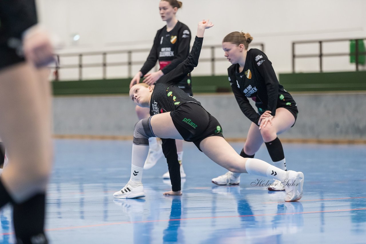 Bild 28 - wBJ TSV Ellerbek - TSV Uetersen : Ergebnis: 15:10